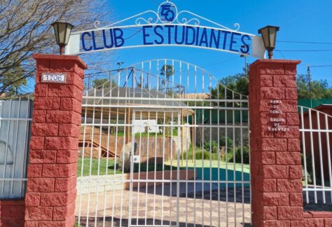 Entrada Salón de eventos Club Estudiantes de Quilpué