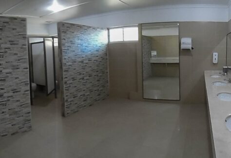 Baños Salón de eventos Club Estudiantes de Quilpué